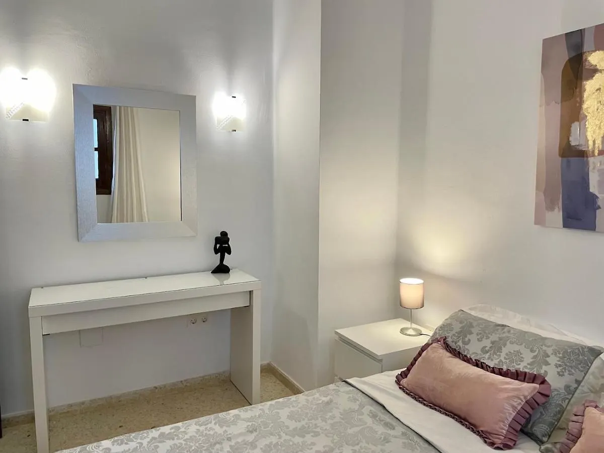 Capistrano Playa, Modern Apartment Within Walking Distance To Burriana Beach Nerja 0*,